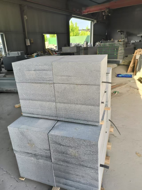 芝麻黑花岗岩报价