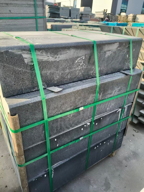 章丘黑蘑菇石厂家